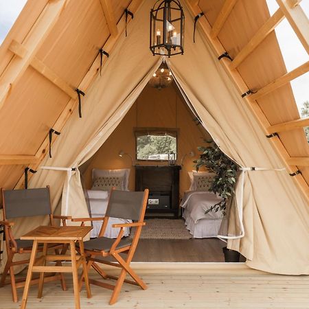 Mia Glamping Hotel Orissaare Luaran gambar