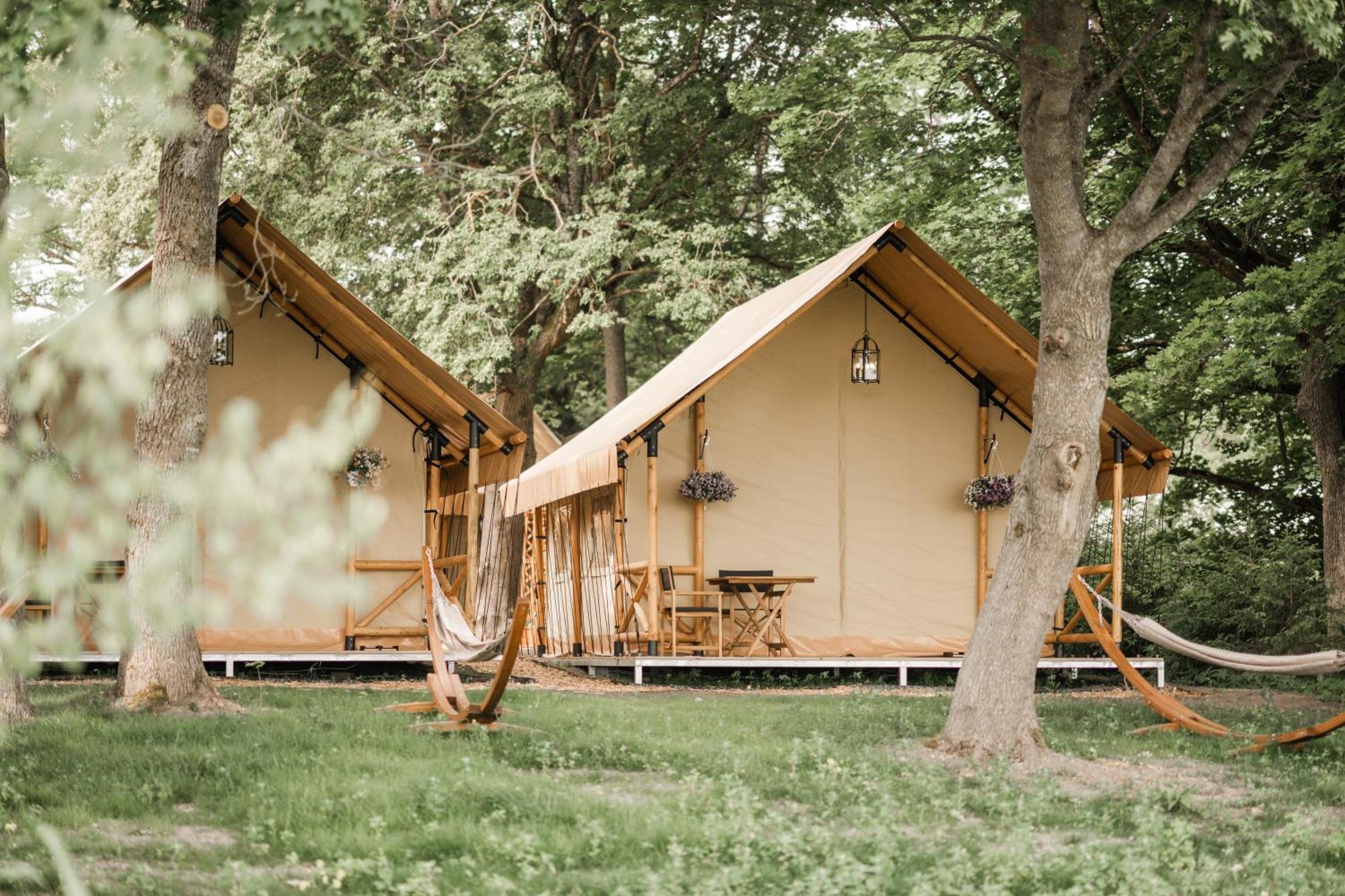 Mia Glamping Hotel Orissaare Luaran gambar