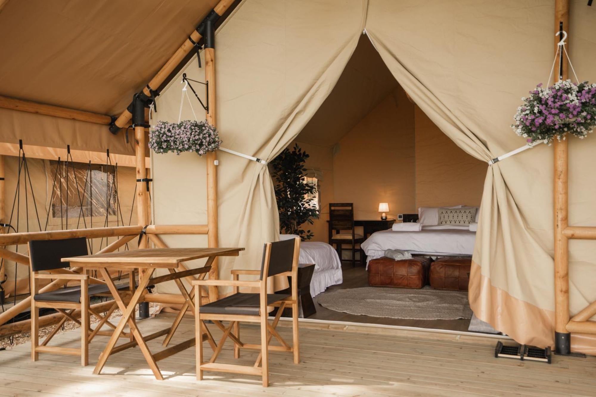 Mia Glamping Hotel Orissaare Luaran gambar