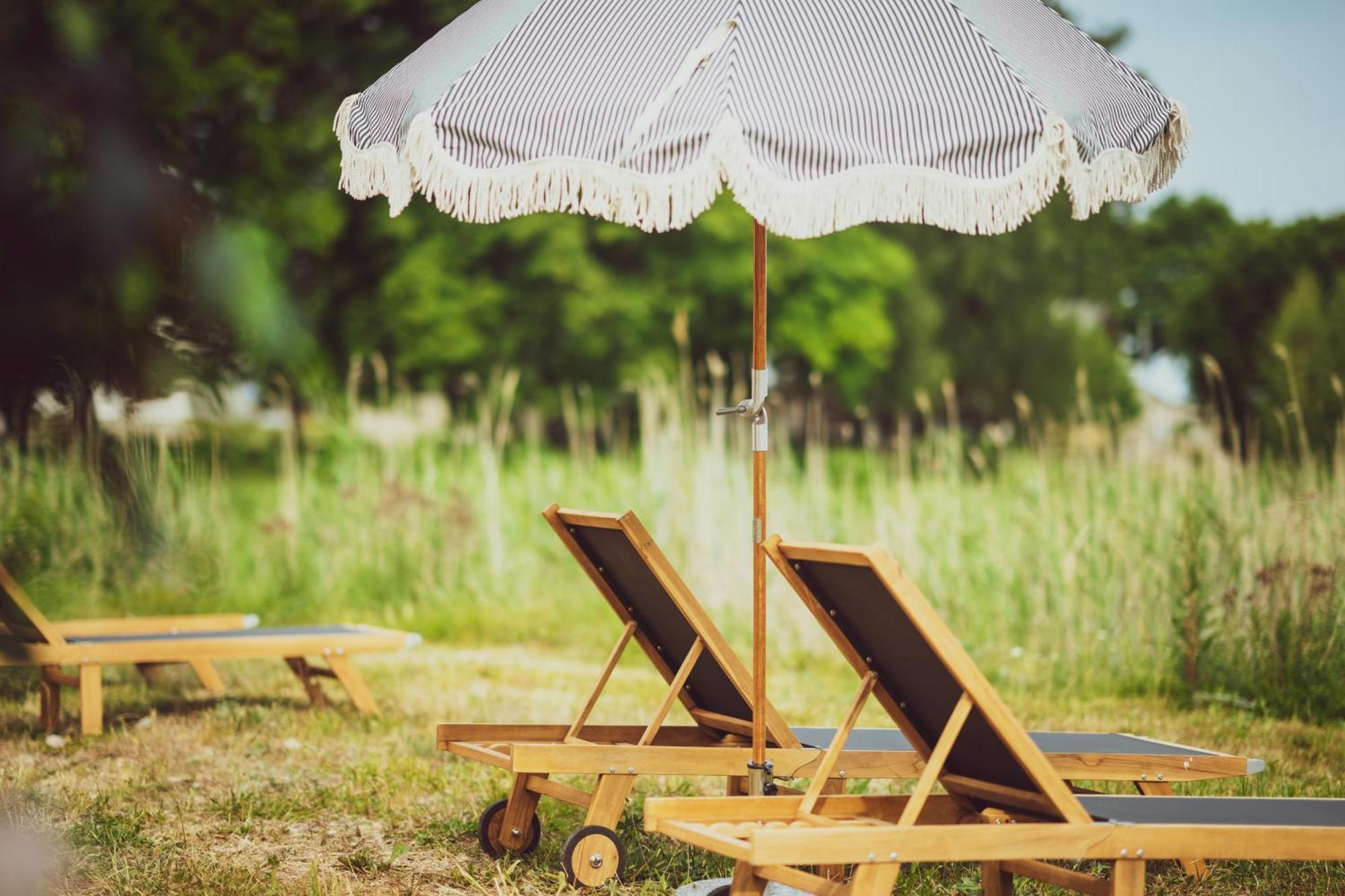 Mia Glamping Hotel Orissaare Luaran gambar