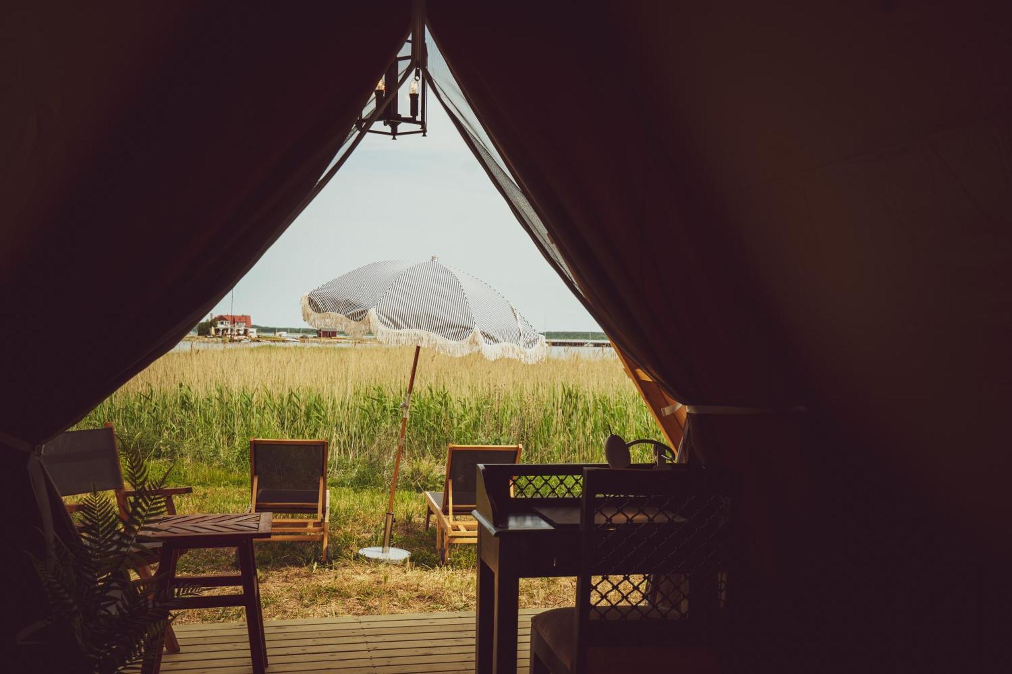 Mia Glamping Hotel Orissaare Luaran gambar