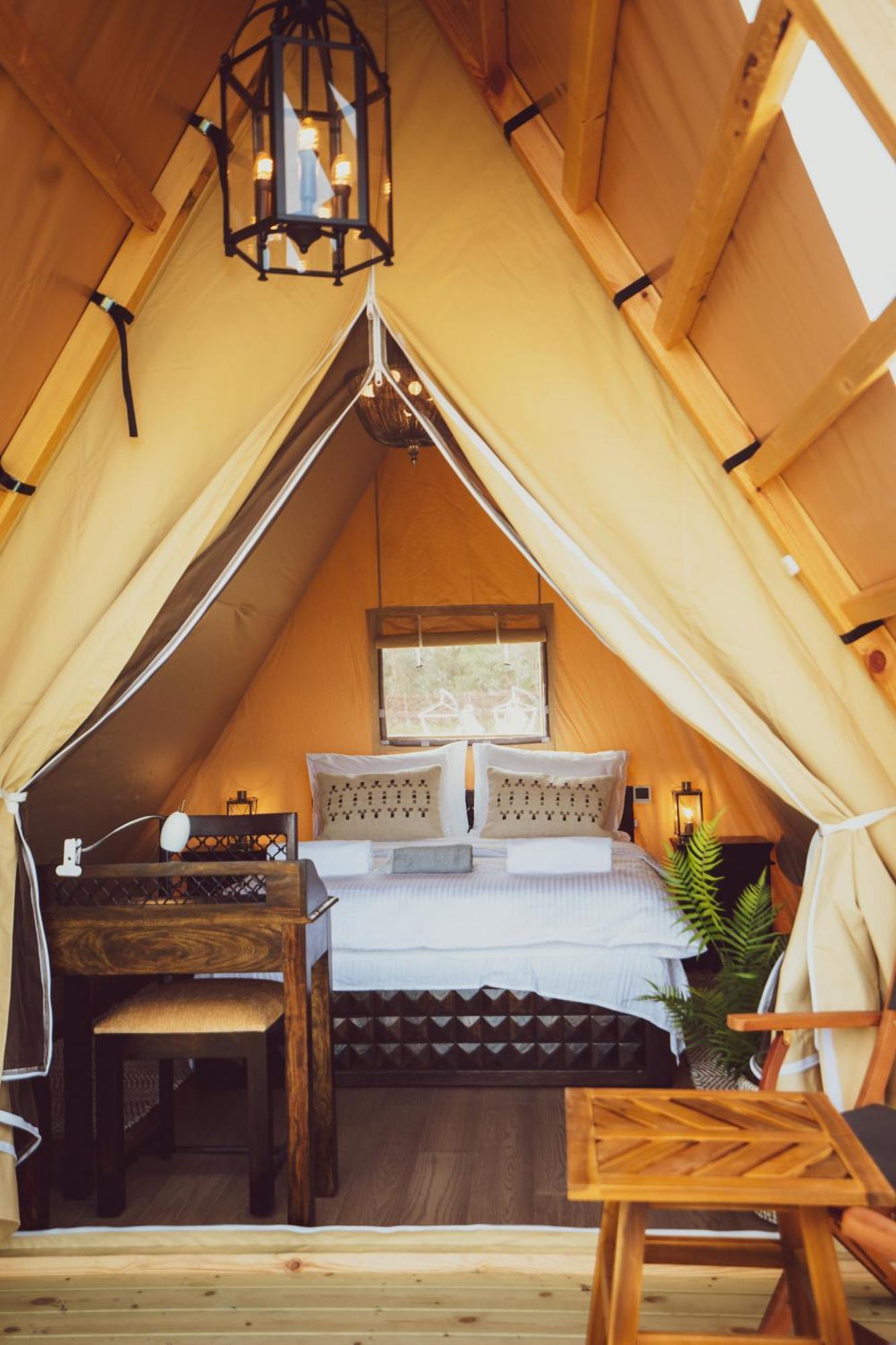 Mia Glamping Hotel Orissaare Luaran gambar